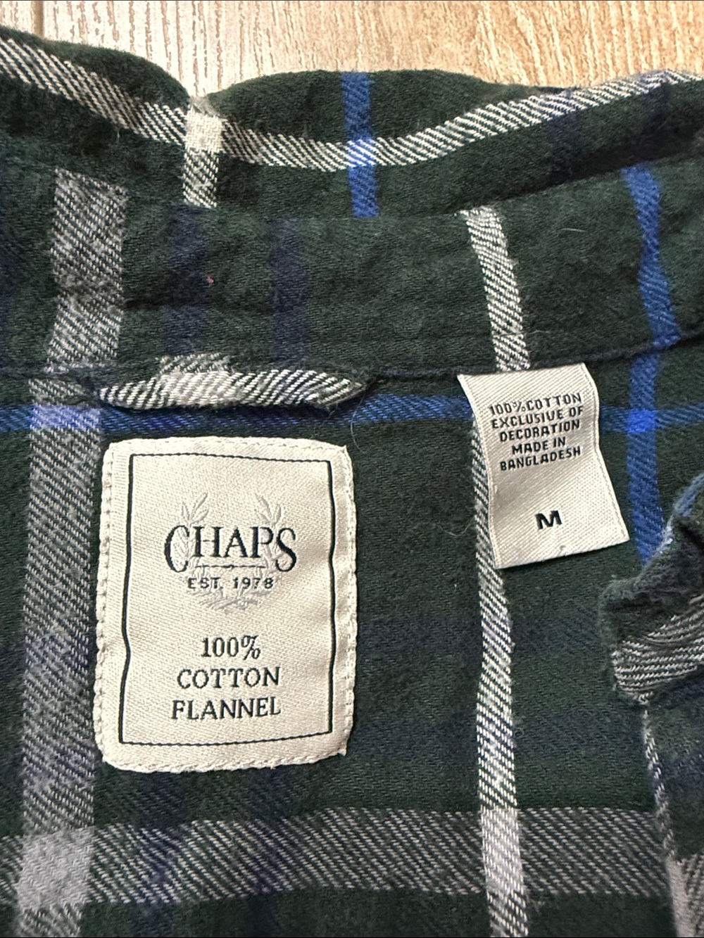 Chaps Plaid Flannel Long Sleeve Button Down Shirt Green Blue Size Medium - Picture 10 of 11